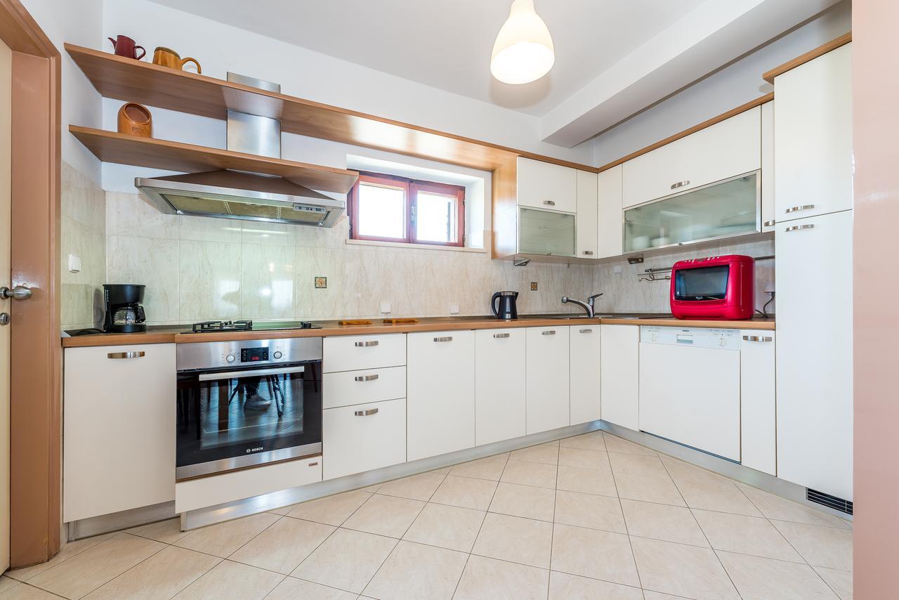 Apartment Promona Drniš Eksteriør billede