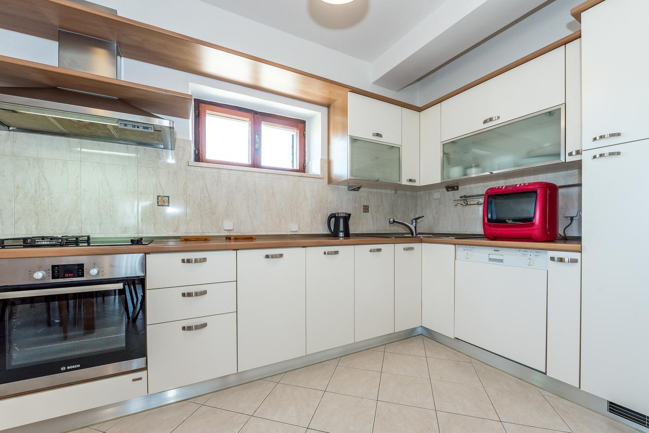 Apartment Promona Drniš Eksteriør billede